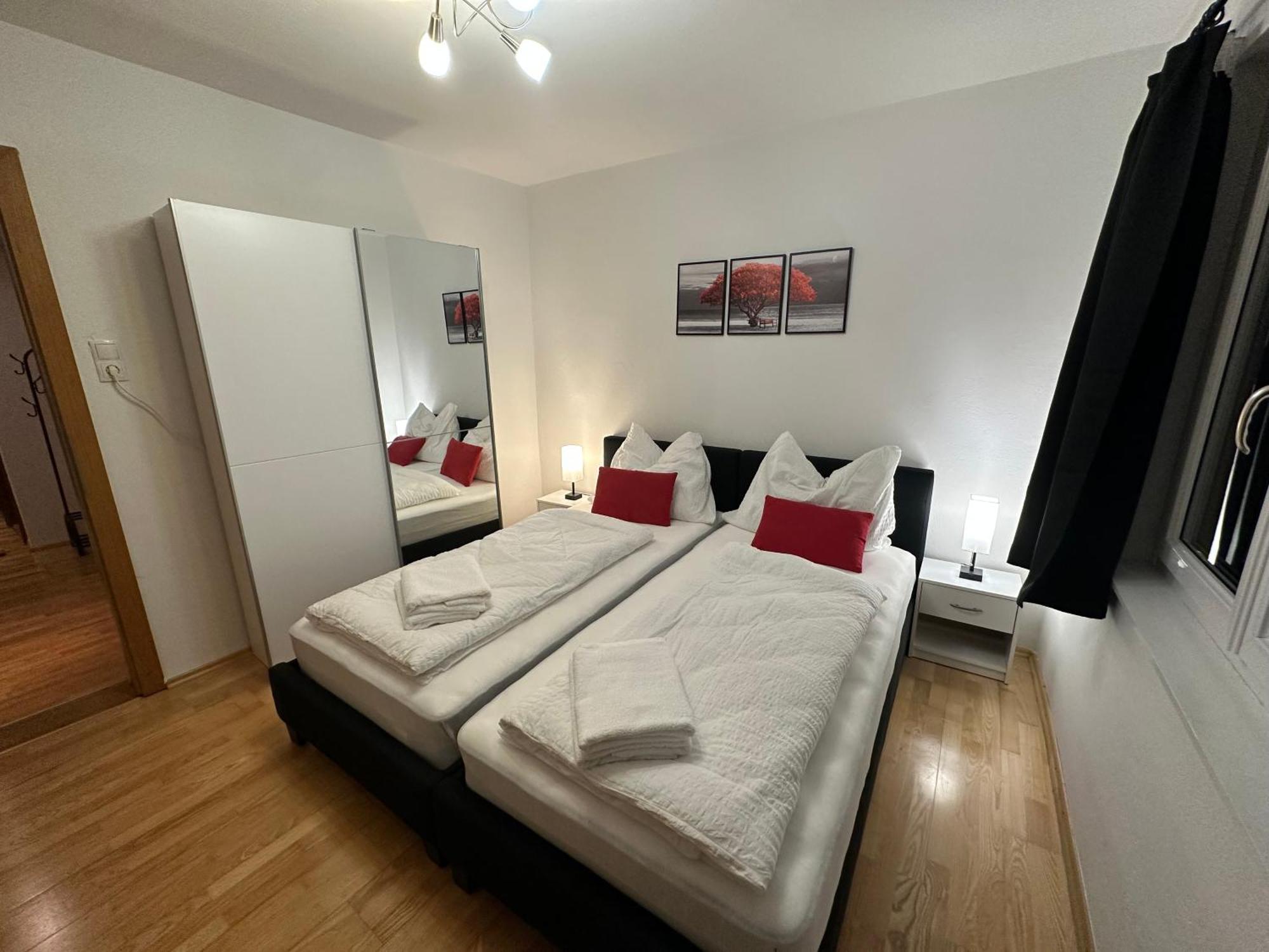 Maisonette-apartment Mit Grosser Terrasse Im Zentrum Von *